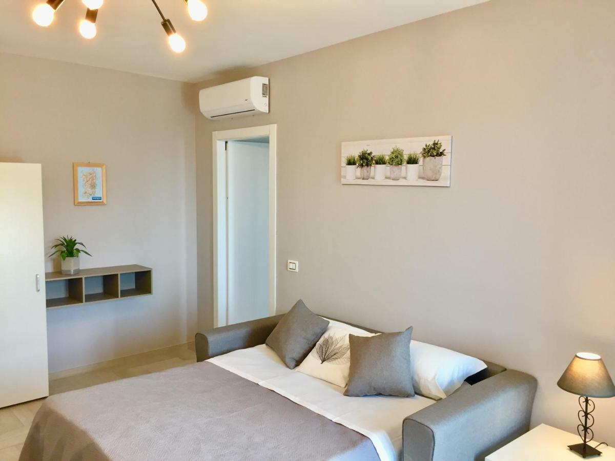 Le Domus Modern Apartments Cagliari Su Forti Exterior foto