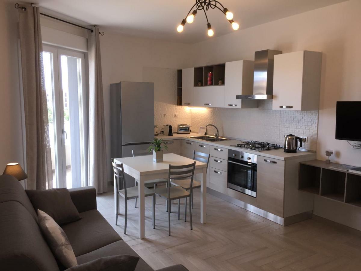 Le Domus Modern Apartments Cagliari Su Forti Exterior foto